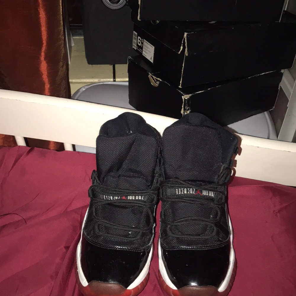 Bred 11s